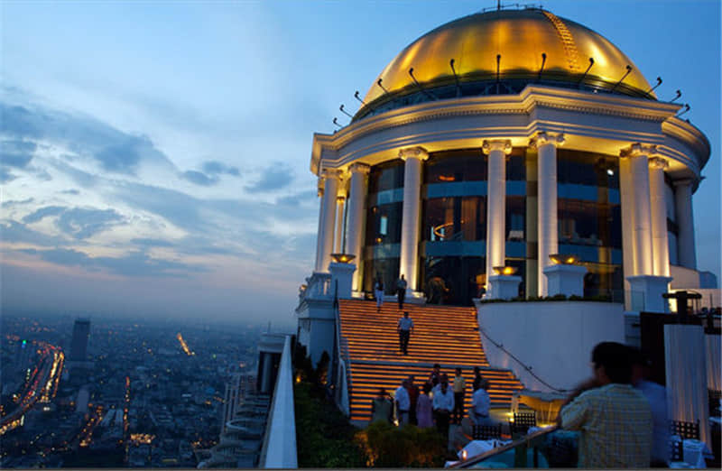 泰国最浪漫的夜景在这里啦！7间曼谷必去人气高空酒吧名单你收藏了吗？