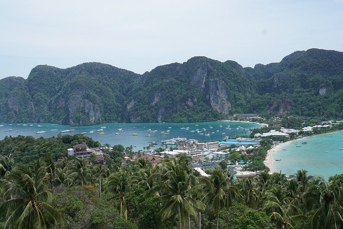电影《海滩》取景泰国皮皮岛徒步浮潜之行（1）