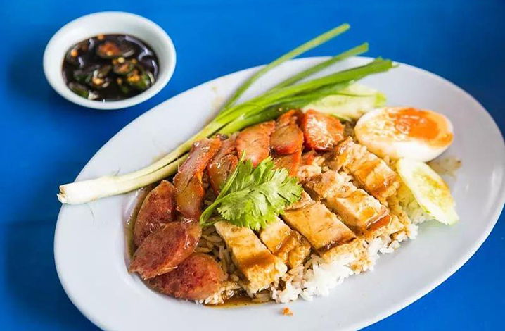 曼谷辉煌区的特色美食店，超性价比满足你的味蕾